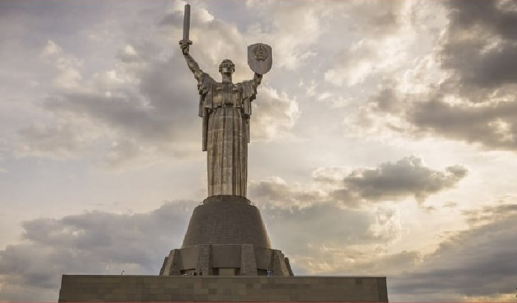 Завтра возможны ракетные удары рф по всей территории Украины