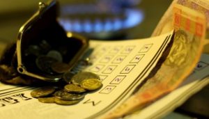 Рада тимчасово заборонила стягнення комунальних боргів – кого стосується новий закон