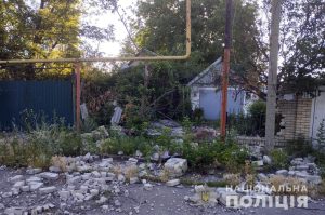 37 обстрілів за добу – окупанти знову вдарили по житловим кварталам Донеччини. Куди вцілили окупанти