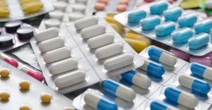 Буде не дорожче, ніж у Польщі та Чехії: з жовтня в Україні встановлять мінімальні та максимальні ціни на основні ліки