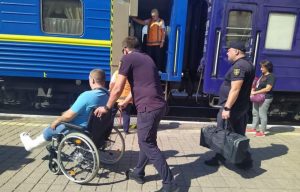 Від початку тижня з Донеччини вже евакуйовано 1138 громадян – Бородай