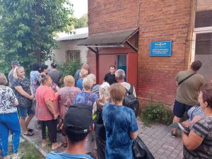 У Слов’янську триває видача гуманітарної допомоги