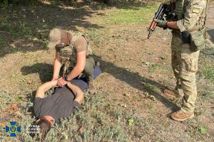 СБУ затримала росіянина, якого фсб перекинула в Україну для збору розвідданих поблизу Краматорська