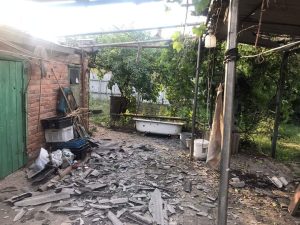 Росіяни обстріляли Слов’янськ: зруйновані будинки: фото, відео