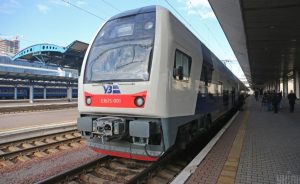 “Укрзалізниця” рекомендувала пасажирам перенести поїздки з та до Харкова 23-25 серпня