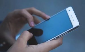 РФ веде розвідку через мобільні додатки. Українців закликали бути обережними в інтернеті