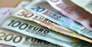 ЄС спрямував Україні €1 млрд макрофінансової допомоги, – Шмигаль