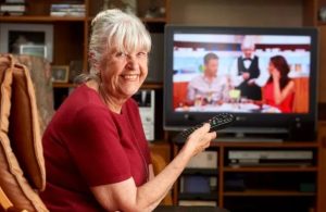 В Україні хочуть запровадити податок на смартфони та телевізори