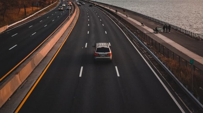 Кабмін розраховує виділити ще 15 мільярдів гривень на дороги за рахунок позики