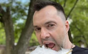 На Банковій назвали справжню посаду Арестовича, який “багато говорить”