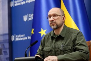 Кабмін просить міжнародних партнерів допомогти з опалювальним сезоном – Шмигаль