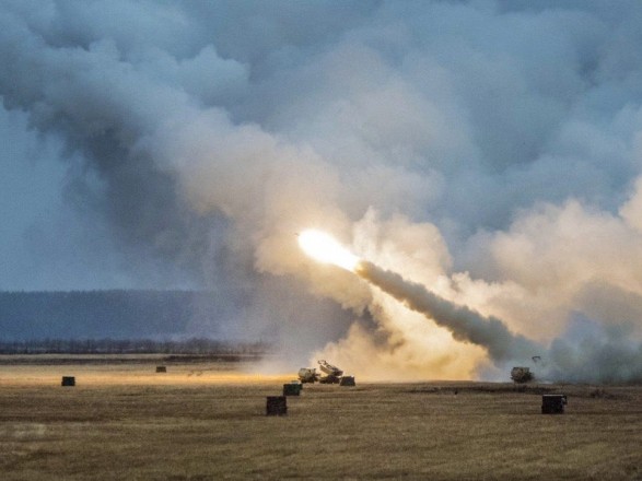 Міноборони показало нове відео роботи HIMARS