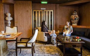 Від 260 євро на місяць. Які виплати отримують українці в Нідерландах