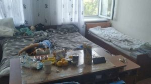 Як ужитися з великою кількістю людей: у родичів та в гуртожитках