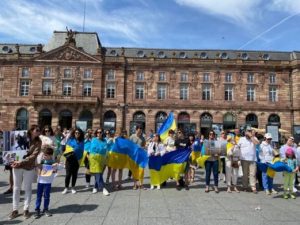 Виплати українським біженцям у Франції: як продовжити допомогу через 6 місяців тимчасового проживання в країні