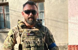 “Не мамкай! Шапка, зверху каска”: діалог українського військового з мамою підкорив інтернет (відео)