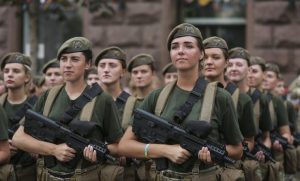 Військовий облік для жінок: кого стосується, як записатися та чи будуть штрафи