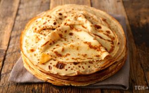 Дріжджові млинці: простий рецепт від шефкухаря Євгена Клопотенка