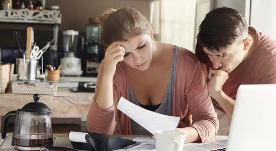 Стало відомо, у кого за борги за комуналку можуть забрати майно навіть у воєнний час