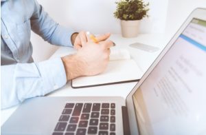 Як отримати безкоштовне направлення до лікаря під час війни – у МОЗ розповіли про нововведення