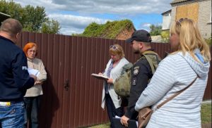 Опікунів дітей-сиріт, які залишаються у Слов’янській громаді, закликали до евакуації та попередили про відповідальність