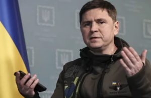 Терміни закінчення війни визначатиме лише Україна, – Подоляк