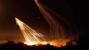 На Донеччині російська армія вела обстріл фосфорними боєприпасами: відео