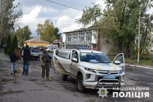 Від гуманітарної допомоги до контрдиверсійних заходів: у Лимані відновлено роботу відділення поліції
