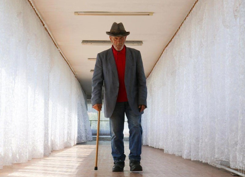 Українці можуть залишитися без зарплат і пенсій – Шмигаль