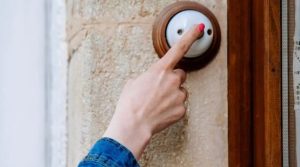 ВПО перевірятимуть за місцем проживання. У разі відсутності можуть призупинити виплати