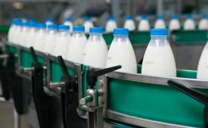 Аналітики попередили, які продукти в Україні подорожчають