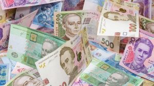 По 13 тисяч гривень: напередодні зими українці отримають виплати від ООН