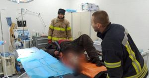 Чоловіка, який підірвався на боєприпасі у Райгородку, відправили до лікарні у Слов’янську