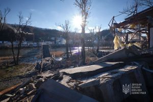 Стало відомо коли почнуть відбудовувати міст біля Святогірської Лаври