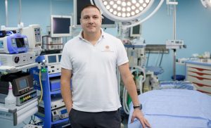 У Краматорську два відомих лікаря поновлять свою роботу, це мамолог, лікар-хірург-онколог Жирко Володимир Вікторович та лікар-хірург-онколог Кєтов Валерій Геннадійович