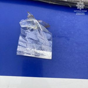 У Слов’янську затримали чоловіка з речовиною, сходу на наркотичну