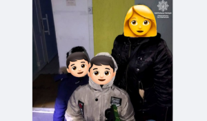 Патрульні поліцейські у Слов’янську допомогли жінці з двома дітьми