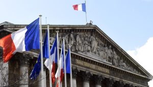 Нижня палата парламенту Франції підтримала створення спецтрибуналу щодо воєнних злочинів росіян в Україні