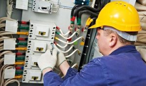 СБУ затримала енергетика, який знеструмив частину Донецької області за завданням окупантів