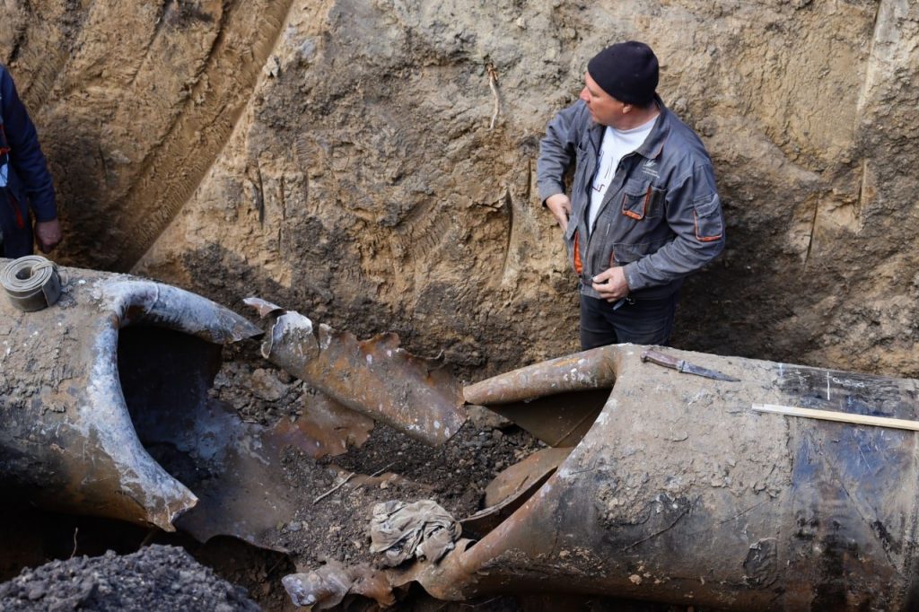 На Донеччині пошкоджений газогон ремонтують