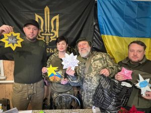 Від серця до серця: Діти з Little Blues передали подарунки для військових