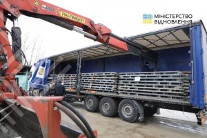 В Украину прибыли 10 мостов от Норвегии, их установят на освобожденных территориях