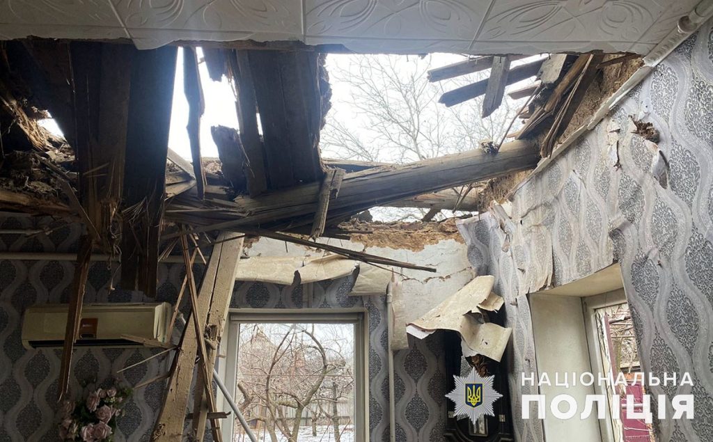 За добу поліцейські Донеччини зафіксували 24 злочини росії проти мирного населення