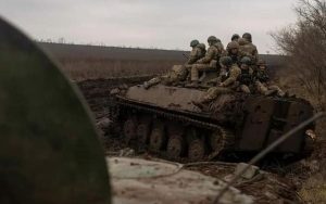 У ЗСУ розповіли про важкі бої у Соледарі Донецької області