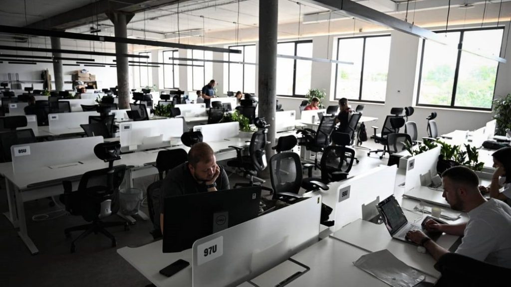 Опендатабот назвав єдину сферу експорту, яка виросла у 2022 році