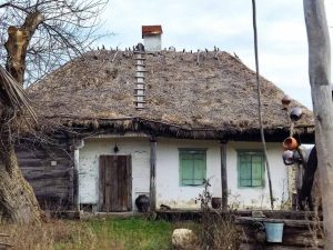 «Музей етнографії української Слобожанщини» у селі Маяки вистояв попри війну