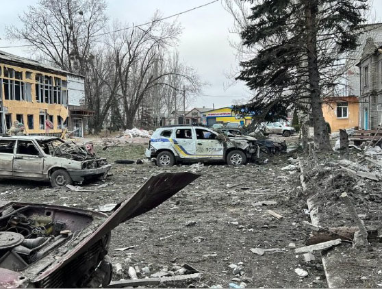 Окупанти поцілили у відділок поліції у Лимані