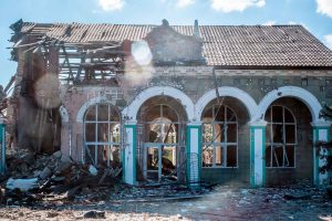 У Святогірській та Лиманській громадах відновлюють інтернет, роботу банків та електропостачання