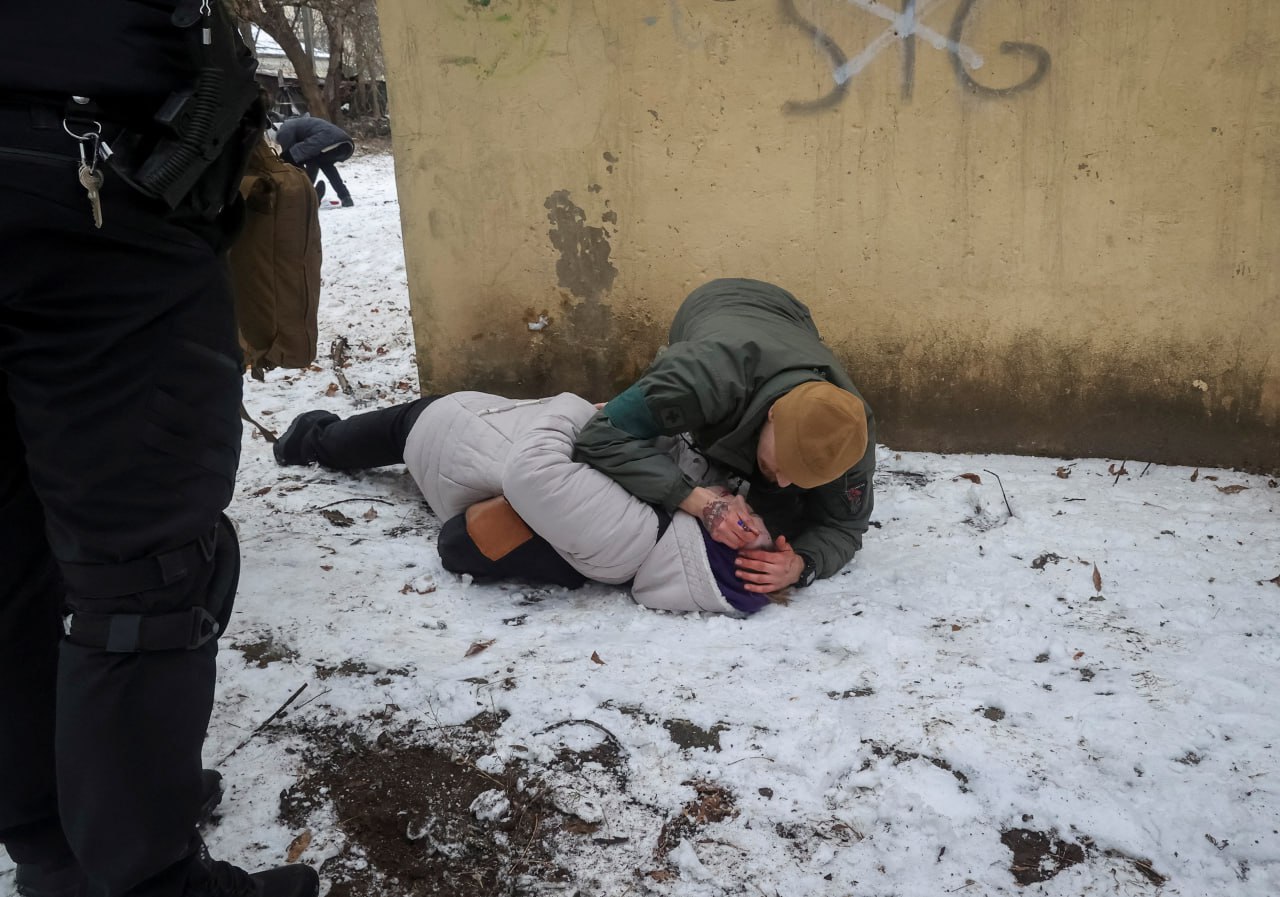 24fac316 cbe9 4da9 93d5 317de1df0b1a