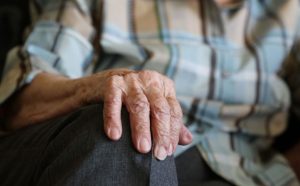 Пенсіонерам в Україні готують масштабні перевірки: що задумали в Мінфіні